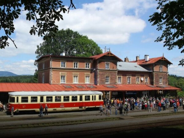 Historické nádraží v Martinicích v Krkonoších
