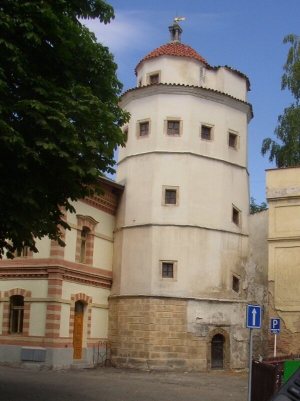 Turecká věž je bývalou městskou vodárnou z roku 1597.