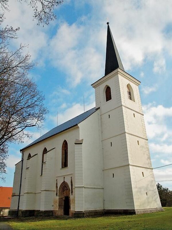 Kostel sv. Petra a Pavla v Liticích 