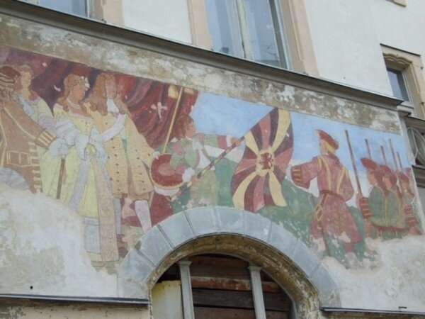 Karlovy Vary – kresby na Národním domě. 