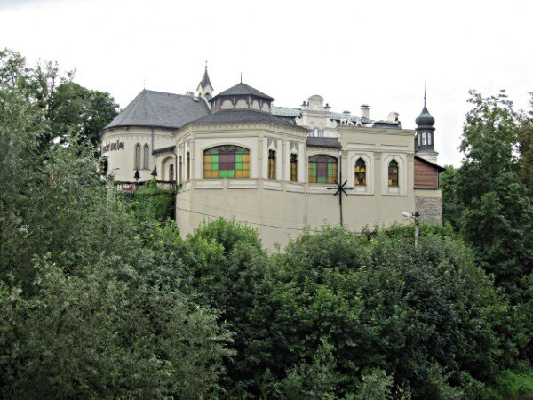 Karlovy Vary – Doubí, zámek (ilustrační foto)