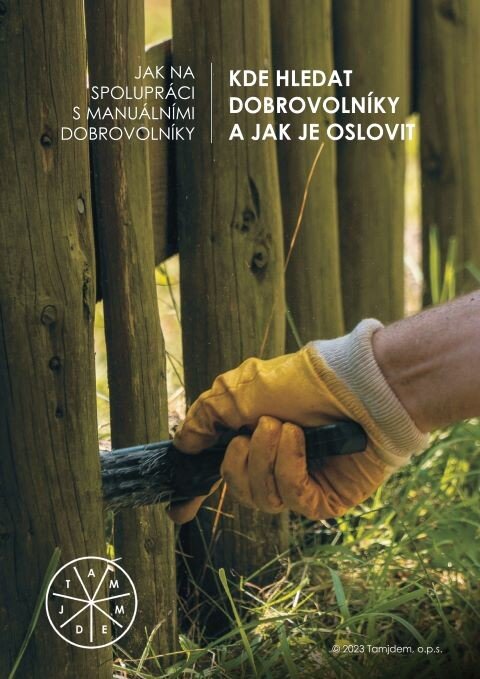 Náhled příručky Kde hledat dobrovolníky a jak je oslovit