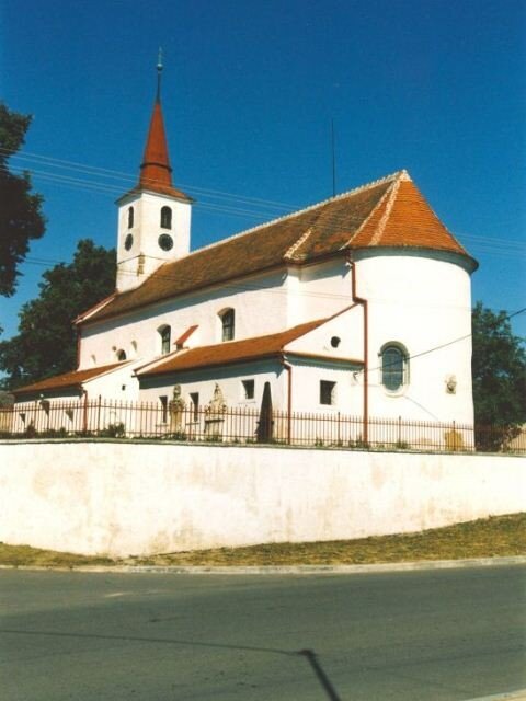 Kostel sv. Petra a Pavla v Horních Dubňanech na Moravskokrumlovsku bude mít opravené zvony.