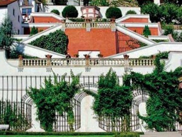 Omítkovina Exzellent Historic od společnosti MC - Bauchemie byla použita v rámci rekonstrukce zahrad pod Pražským hradem.