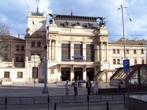 Jednou z lokalit, kterou budou řešit soutěžící mladí architekti, je předpolí brněnského hlavního nádraží, které je památkově chráněno.