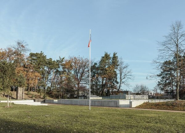 Stálá expozice Památníku Zámeček se nachází především v podzemních prostorách.