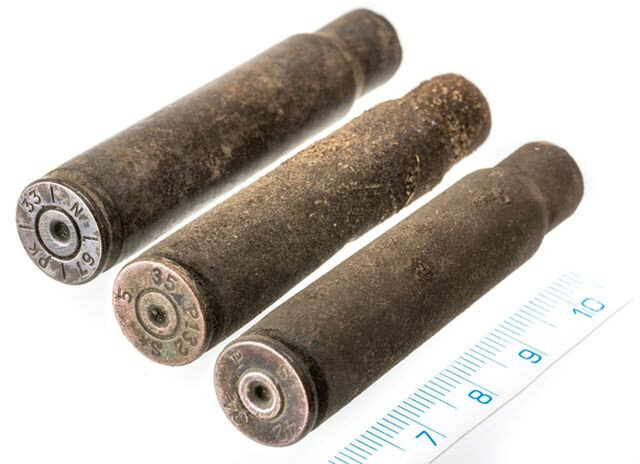 Nábojnice 8 krát 57 milimetrů byly používány v puškách Mauser při vraždění na Zámečku.