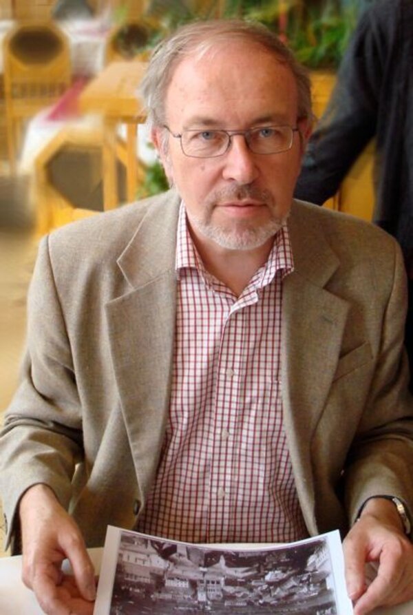 Milan Palák je projektant, obdivuje secesi a modernu a je také pravidelným dárcem redakce PROPAMÁTKY.