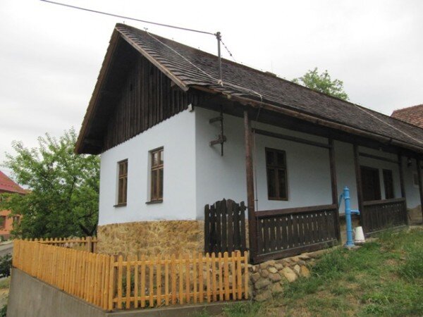 Muzeum lidové kultury a tradic Vlachovska sídlí v usedlosti čp. 115.