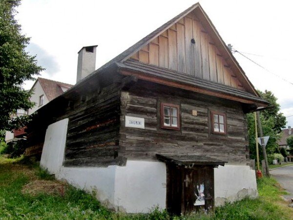 Součástí setkání bude i exkurze po stavbách lidové architektury ve Valašských Kloboukách (ilustrační foto).